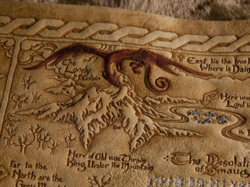 The Hobbit Leather Thrors Map Smaug scaled